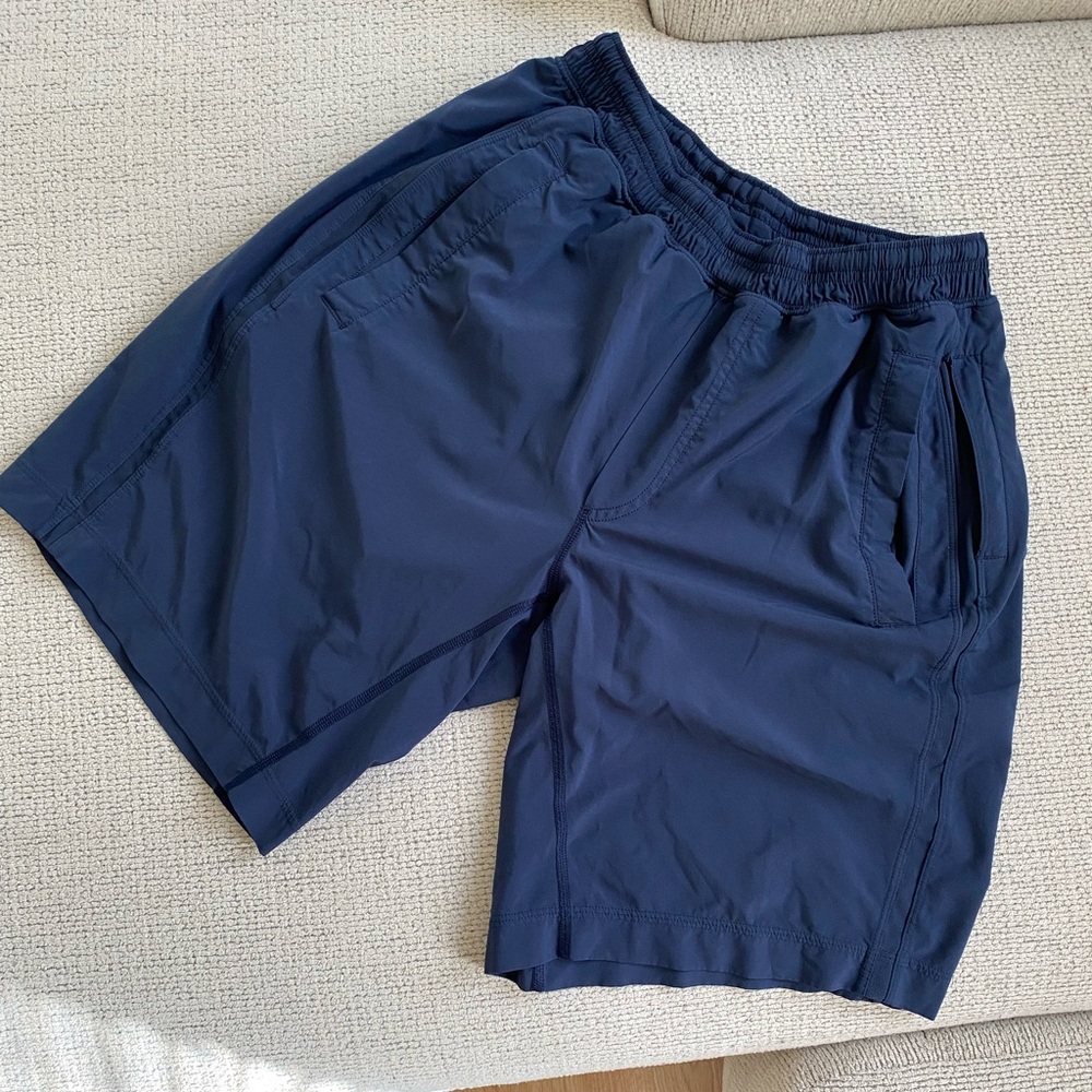 Lululemon Men’s Navy Blue Shorts
